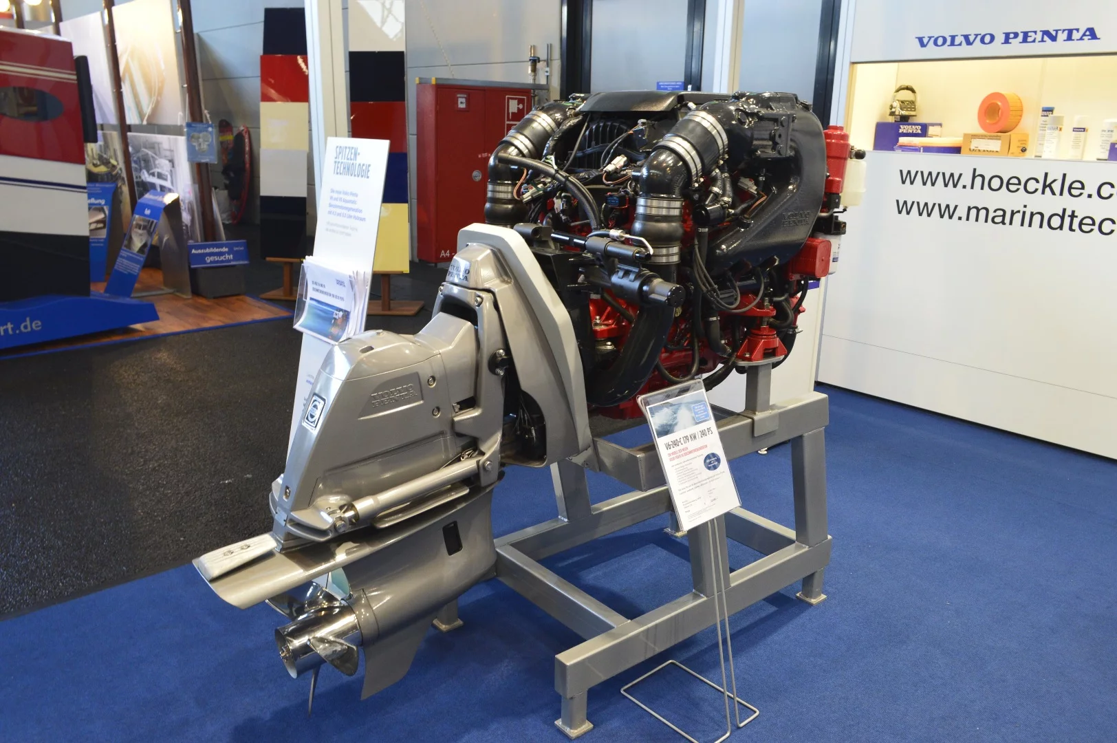 Volvo Penta shows its new-generation 240-hp 4.3-liter V6 engine, which uses technologies like direct fuel injection and an all-aluminum block