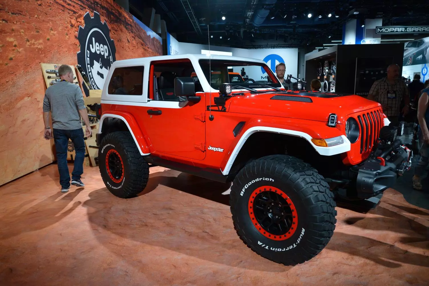 The 2018 Easter Jeep Safari-debuted Jeepster makes an appearance at SEMA