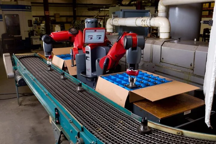 Baxter's various integrated sensors allow it to be aware of and to “understand” its surroundings