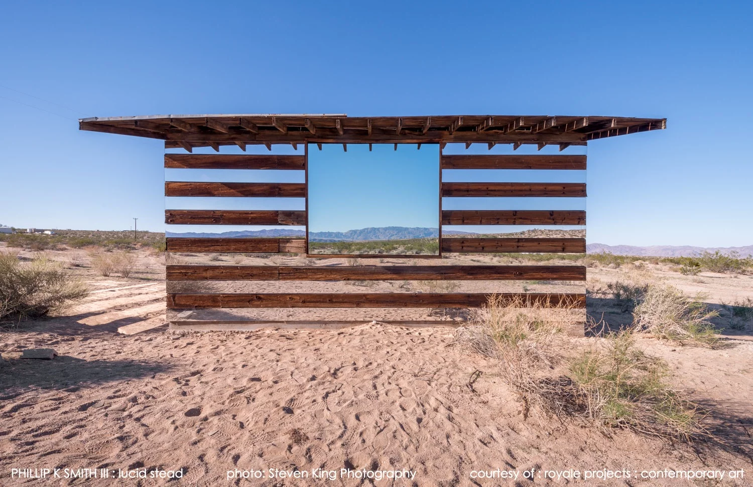 The shack seems to almost disappear thanks to a series of mirrors (Photo: Steve King/royale projects : contemporary art)