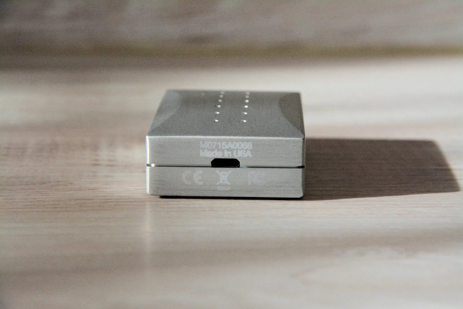 The Miyo is powered over USB, either via the Windows, OS X or Linux laptop or computer that's feeding in the music or using a mains adapter