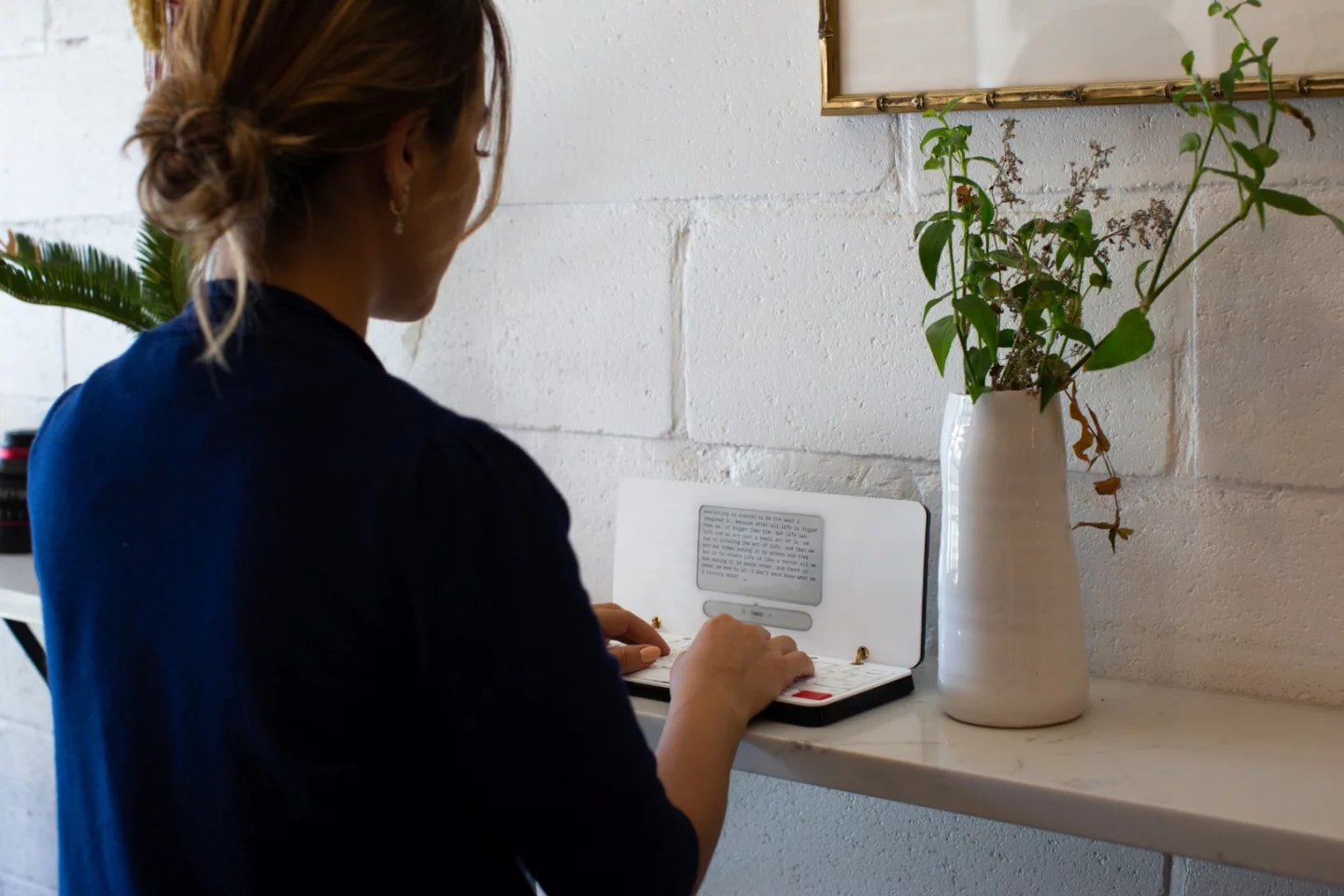 The Freewrite Traveler has a typewriter-like tactile keyboard