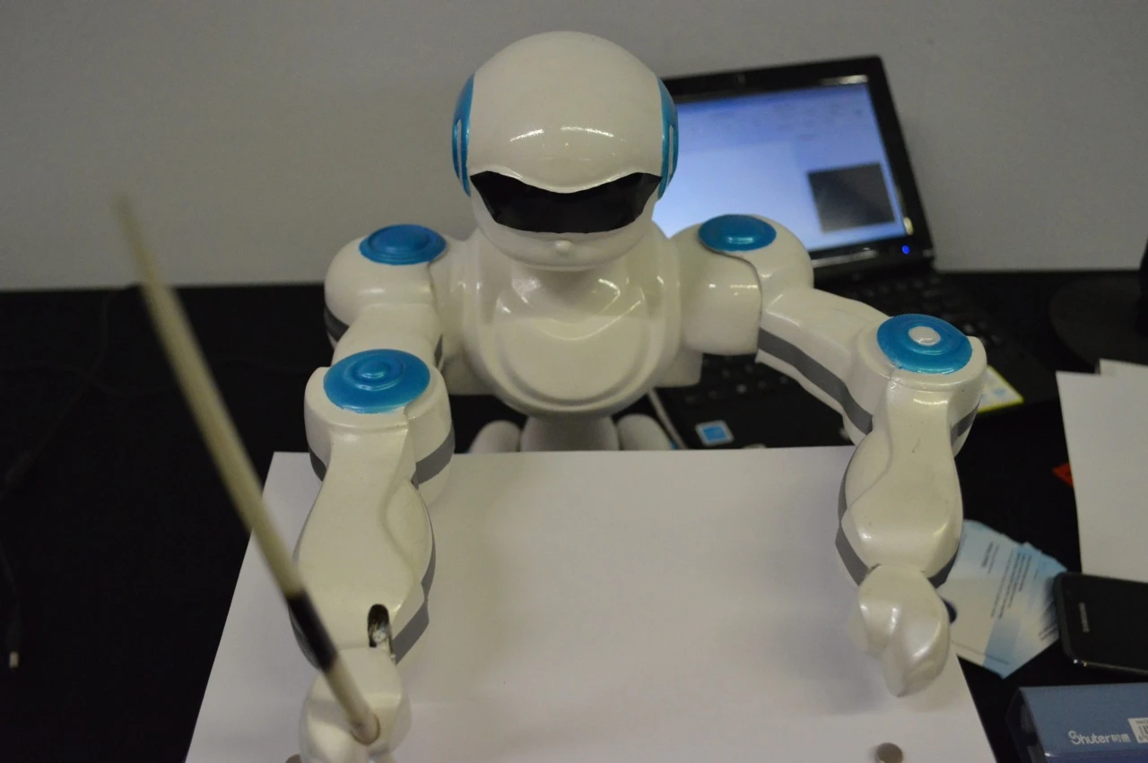 The commercial version of SketRobo will feature a camera and facial recognition software