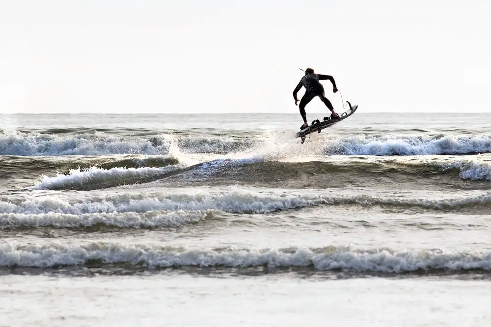 The Mako Slingshot powered surfboard takes off