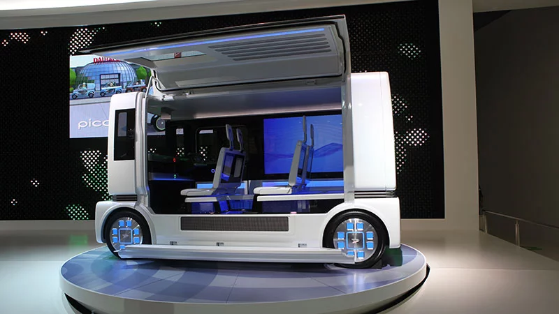 Daihatsu "shoCase" hybrid concept vehicle