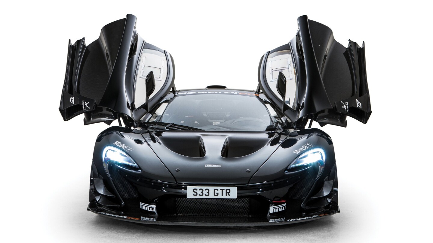 Now this is one of those inexplicable things that happen at auction. On the day before the auction, McLaren announced that the limited-production (only five were built) 986 hp McLaren P1 LM had lapped the 20.8 km Nürburgring Nordschleife circuit faster than any other production car had ever done before with a time of 6:43.2. Bidding went to €2,850,000 against an estimate of €3,200,000 to €3,600,000, and it was passed in. Auction Link