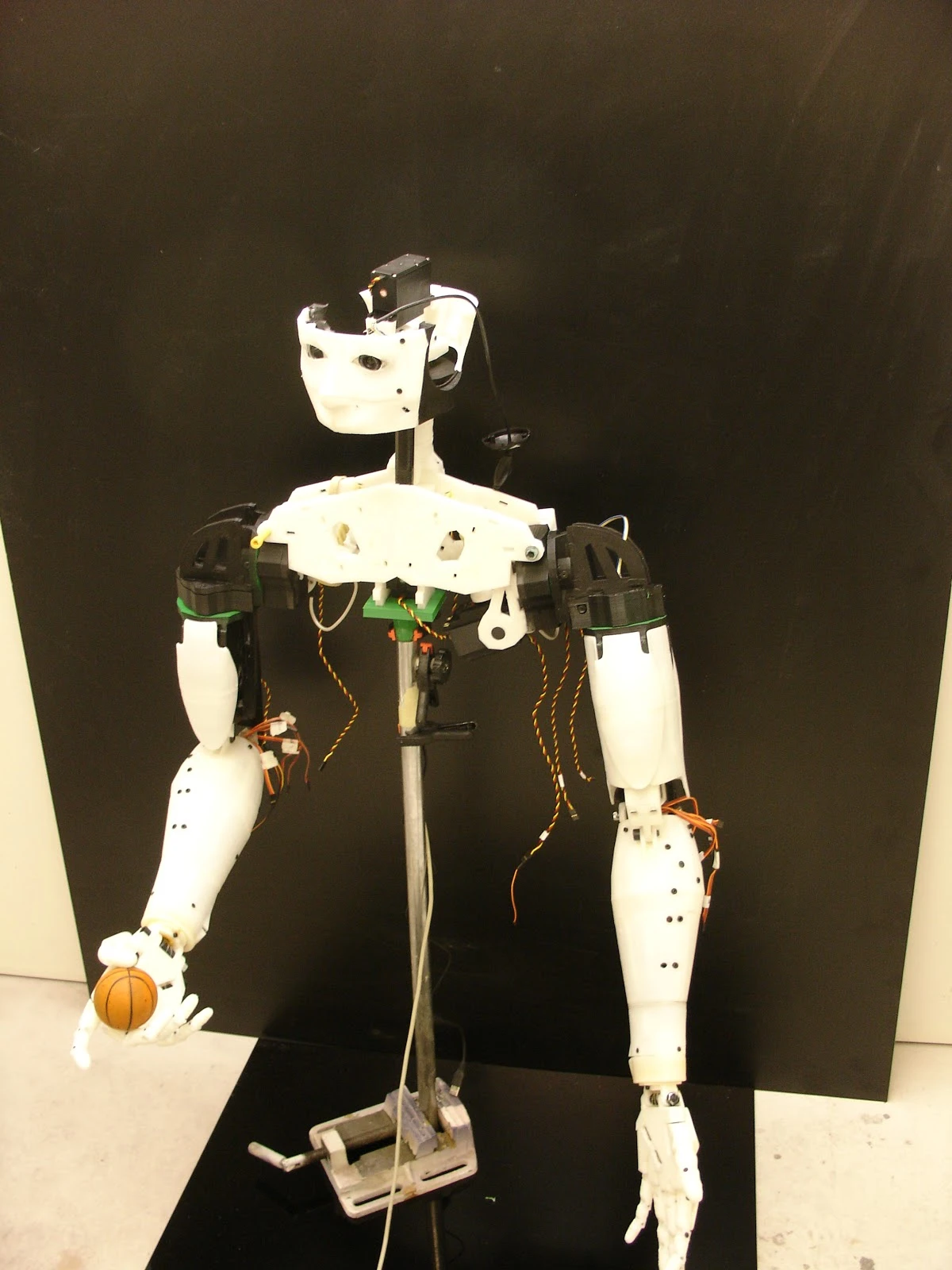 InMoov is still a work-in-progress