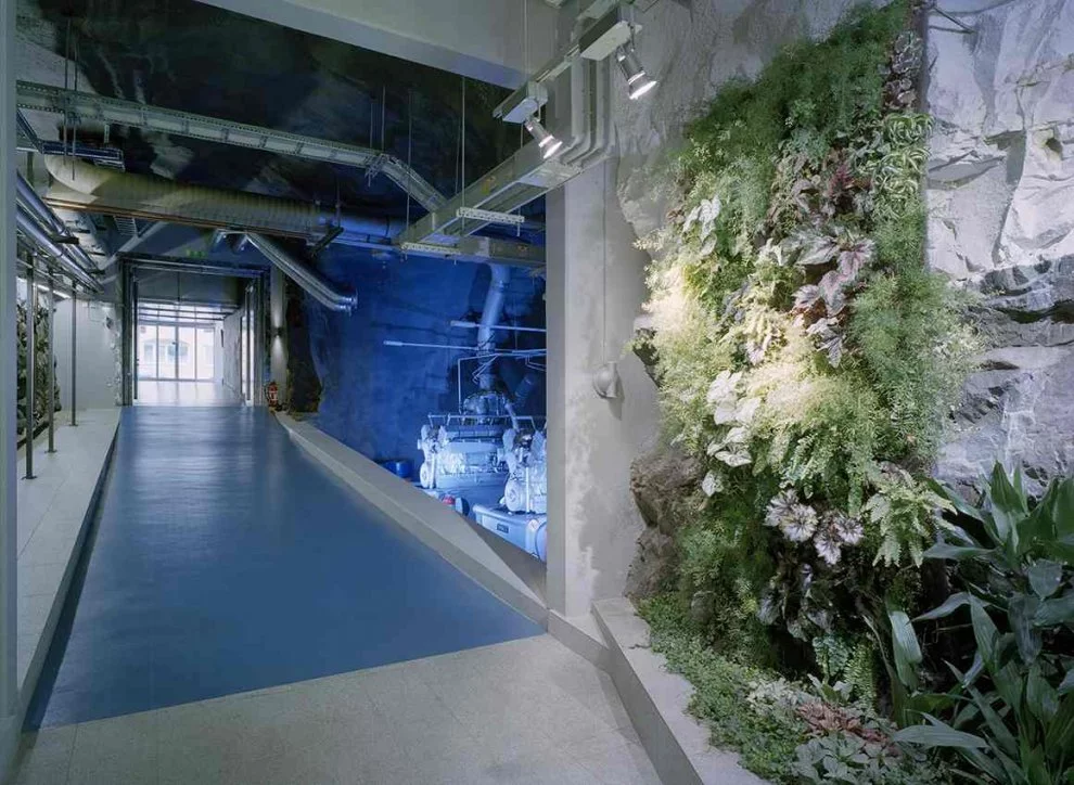 The architects were asked to treat the granite rocks as if they were a living organism (image from AF-L)