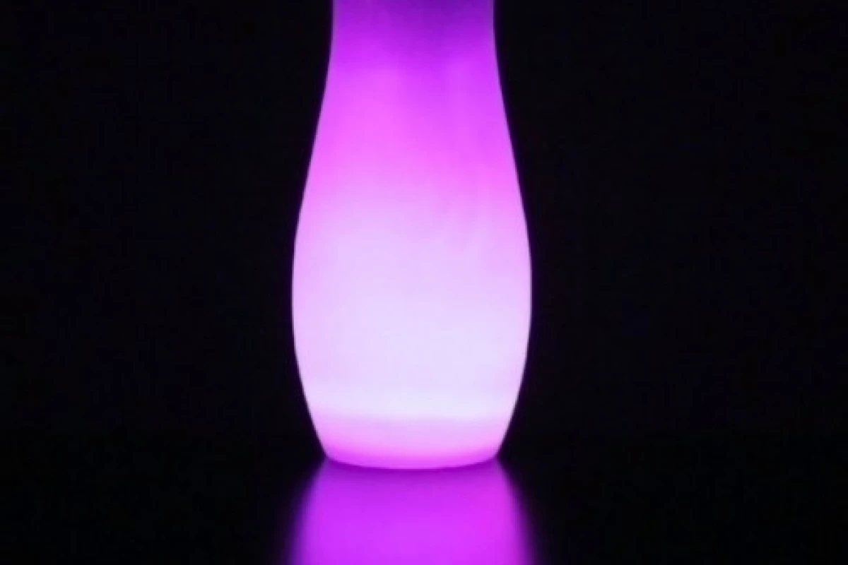The Psyleron Mind Lamp changes color due to the power of the human mind … we think
