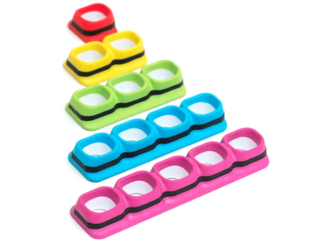 The Tiggly Counts toys are inspired by the iconic Cuisenaire rods used in Montessori classrooms