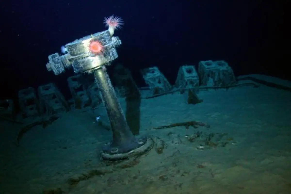 The emergency stern settering pedestal of the SS Gairsoppa shines in the lights of Odyssey's Remotely Operated Vehicle (ROV) during a visual inspection of the site approximately 4,700 meters deep