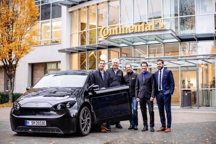 Sono Motors has revealed that Continental will manufacture the powertrain for the Sion EV, and that battery development costs are proving higher than anticipated