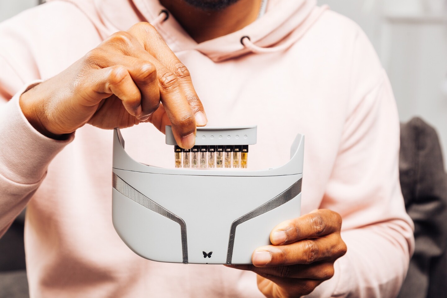 The FeelReal Multi-Sensory VR Mask can hold nine individual aroma capsules, which can be pulled from a library of 255 scents