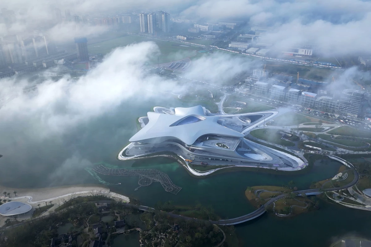 The Chengdu Science Fiction Museum has officially opened by hosting the WorldCon and Hugo Award science fiction awards for the first time in China