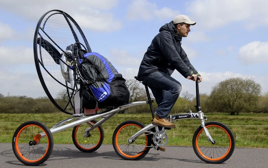 The Paravelo was developed with help from Parajet, which also worked with SkyRunner initially