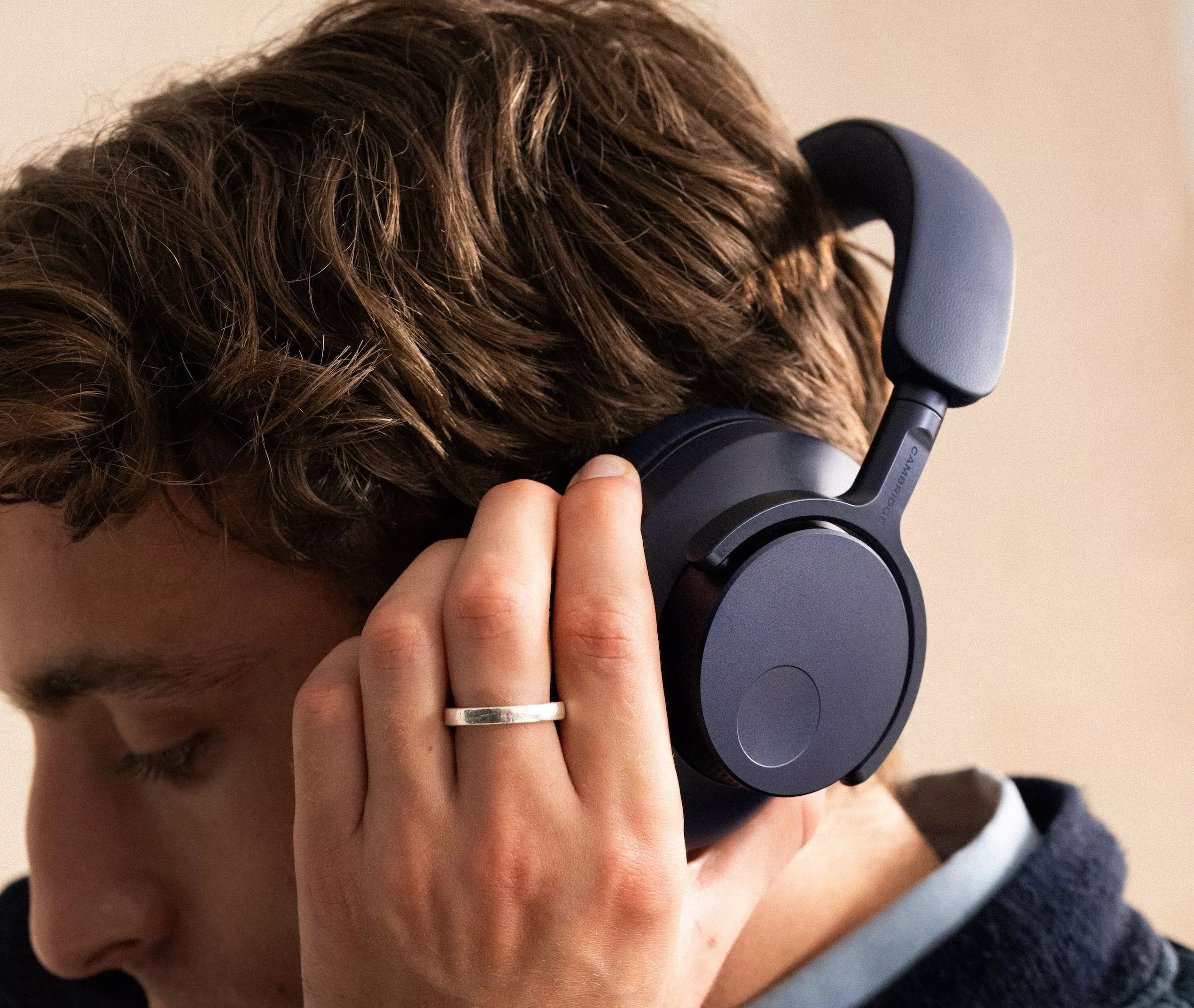 Updated sound, improved comfort, same huge battery: The Melomania P100 SE wireless ANC headphones