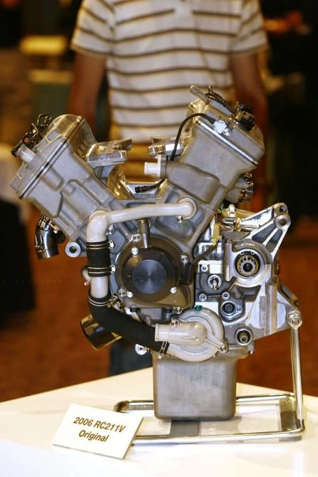 RC211V engine