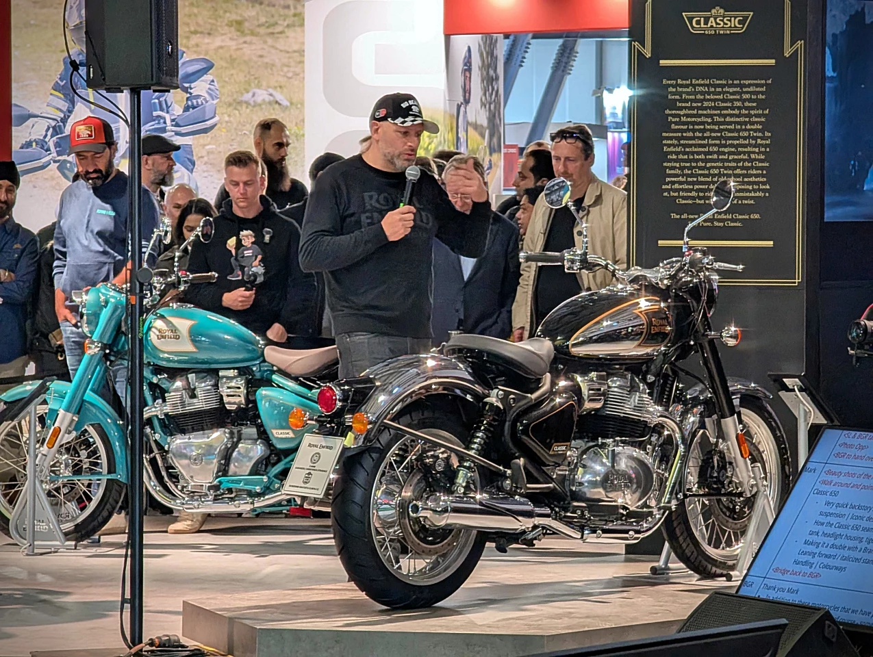 The Classic 650 features a teardrop-shaped fuel tank