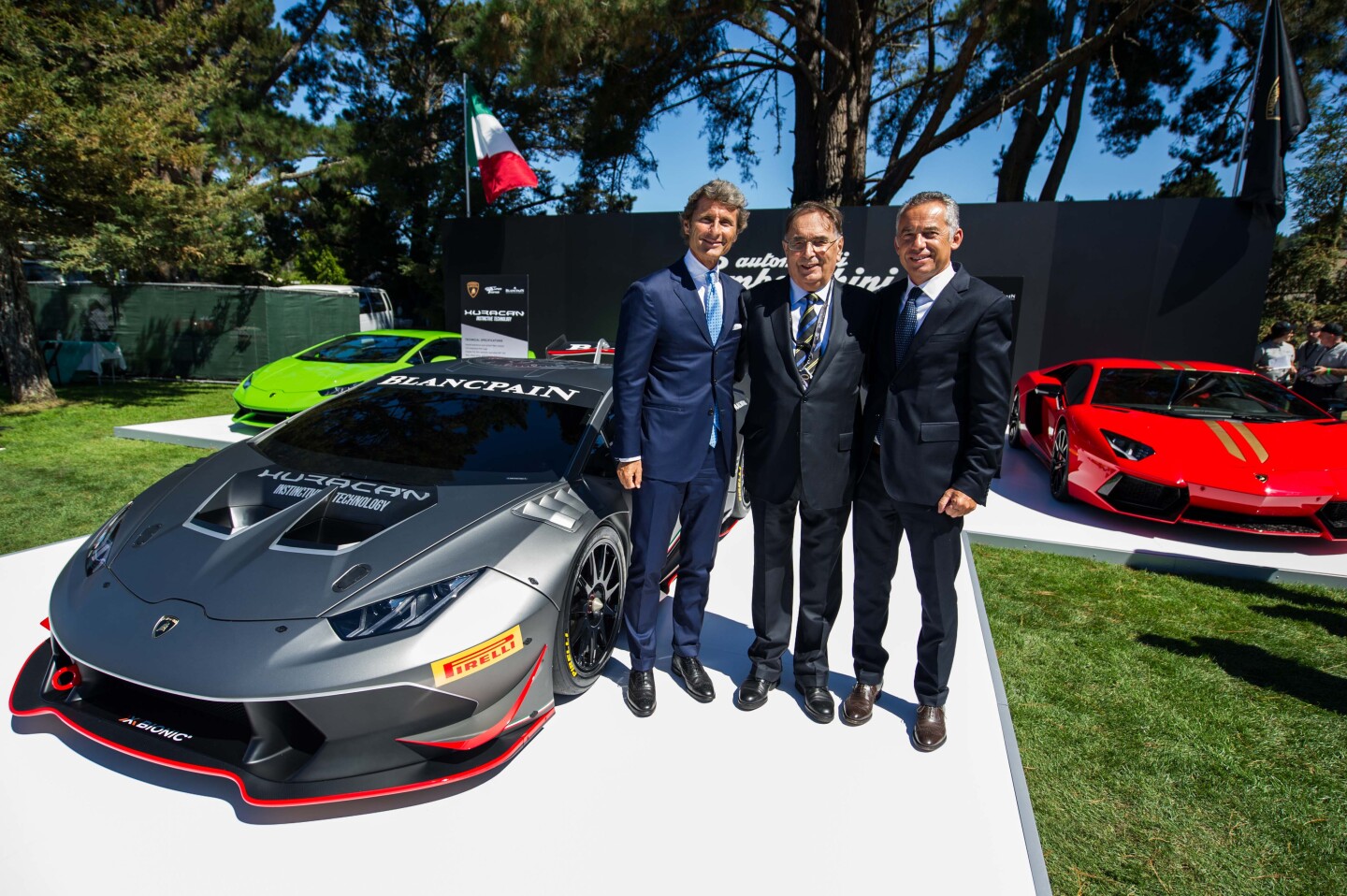The Super Trofeo gains 10 hp over the road-going Huracan