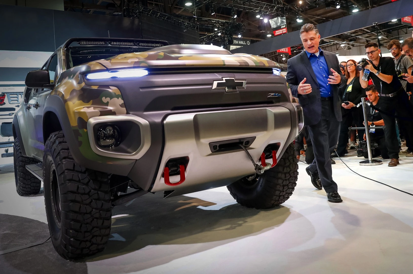 Chevy Colorado ZH2 at SEMA 2016