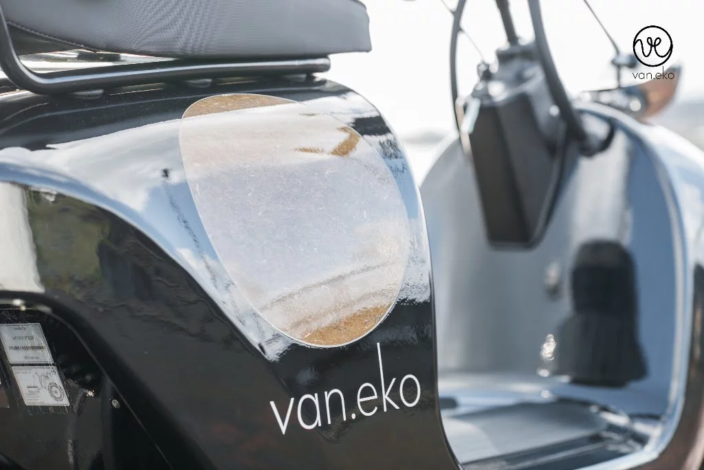The Be.e's monocoque body is made from a bio-based composite