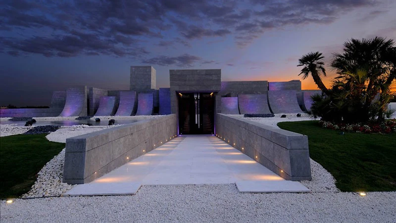 "1001 Nights" private dwelling by architects A-Cero