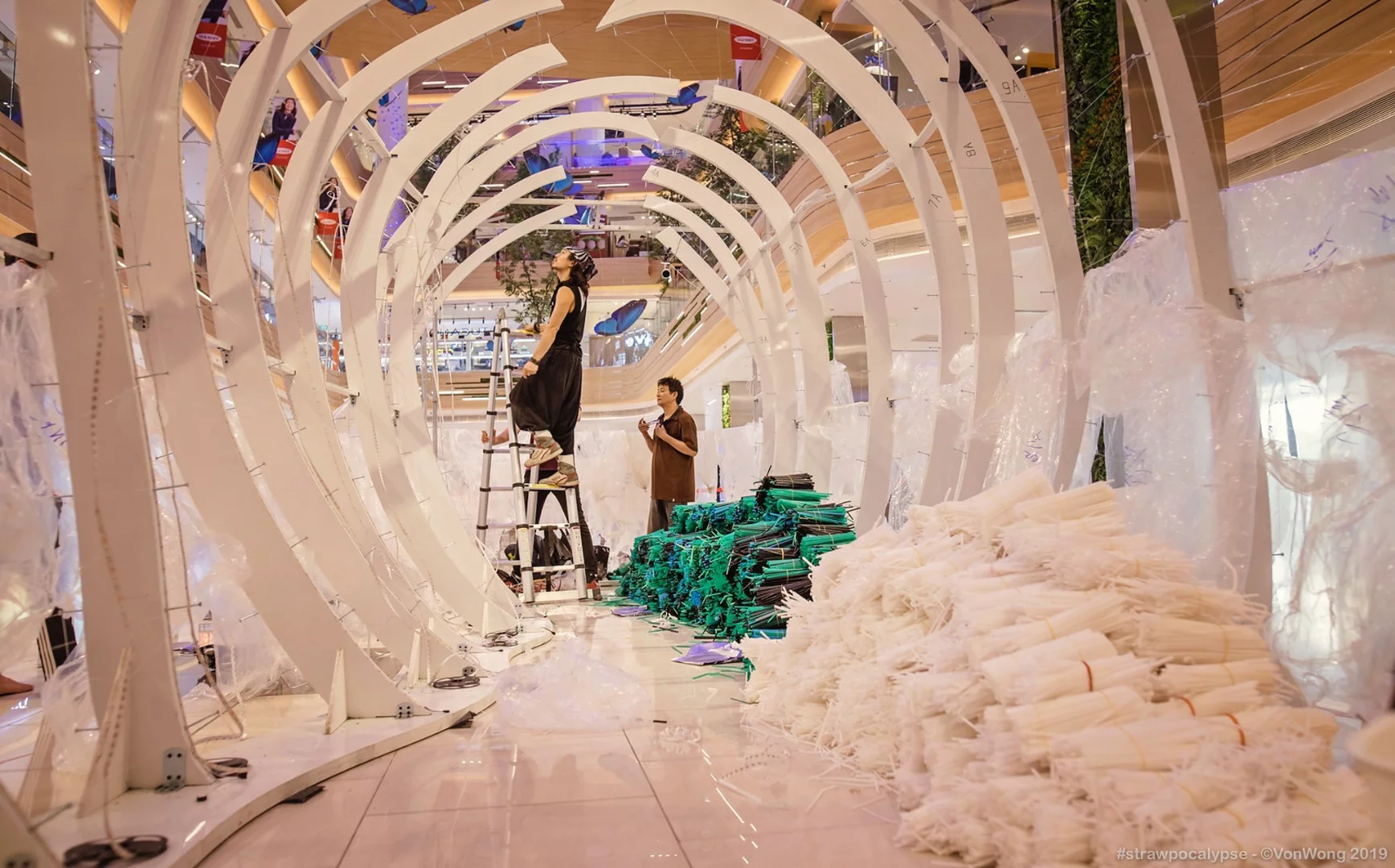 Construction of the Strawpocalypse installation
