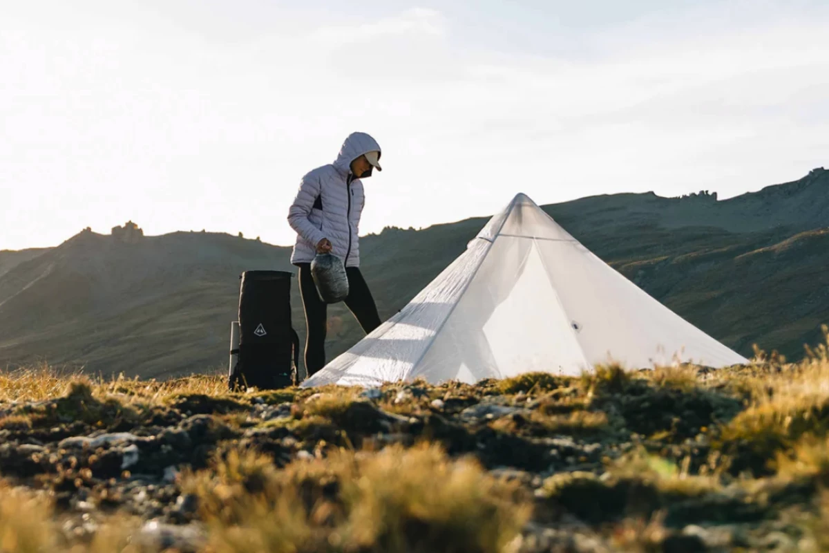 Hyperlite combines DCF5 for the walls and DCF10 for the floors to create an ultralight, weatherproof shelter for backpacking and other backcountry endeavors
