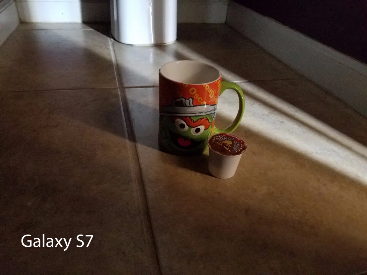 Galaxy S7 low-lit sample shot