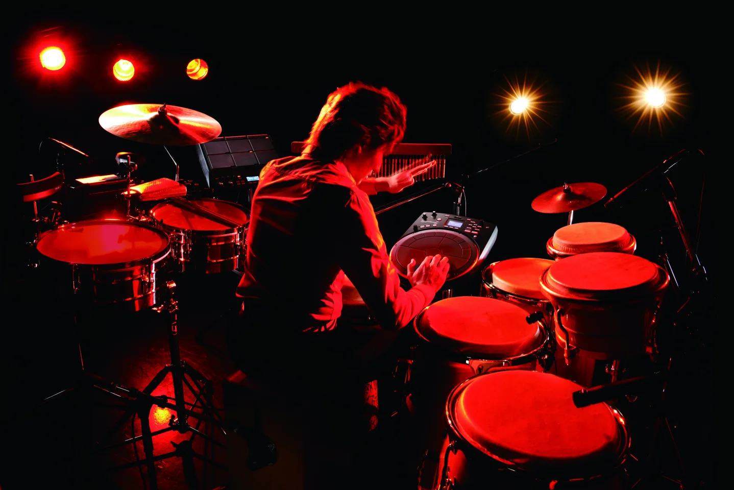 The HPD-20 includes 850 instrument sounds from around the world, and players can use these to build up to 200 custom kits or make use of the 100 ready-to-play sets