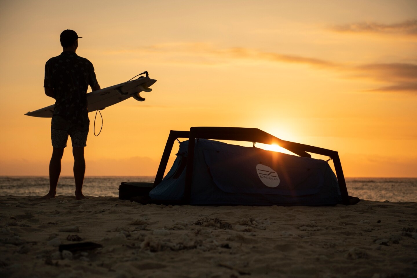 The Boardswag is designed to be an all-in-one carry/sleep solution for those looking to catch early morning waves