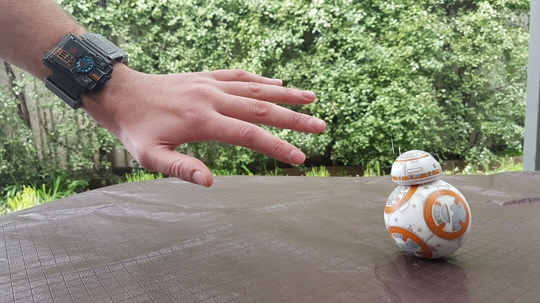A Force Push will drive BB-8 forwards, and sweeping left or right will steer him