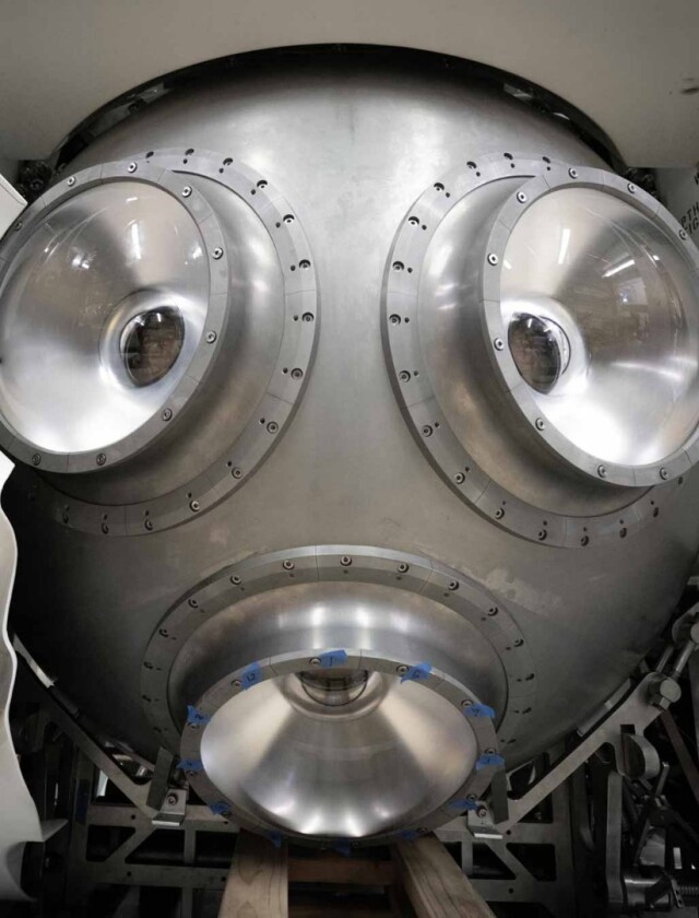 The Triton 36000/2 pressure hull