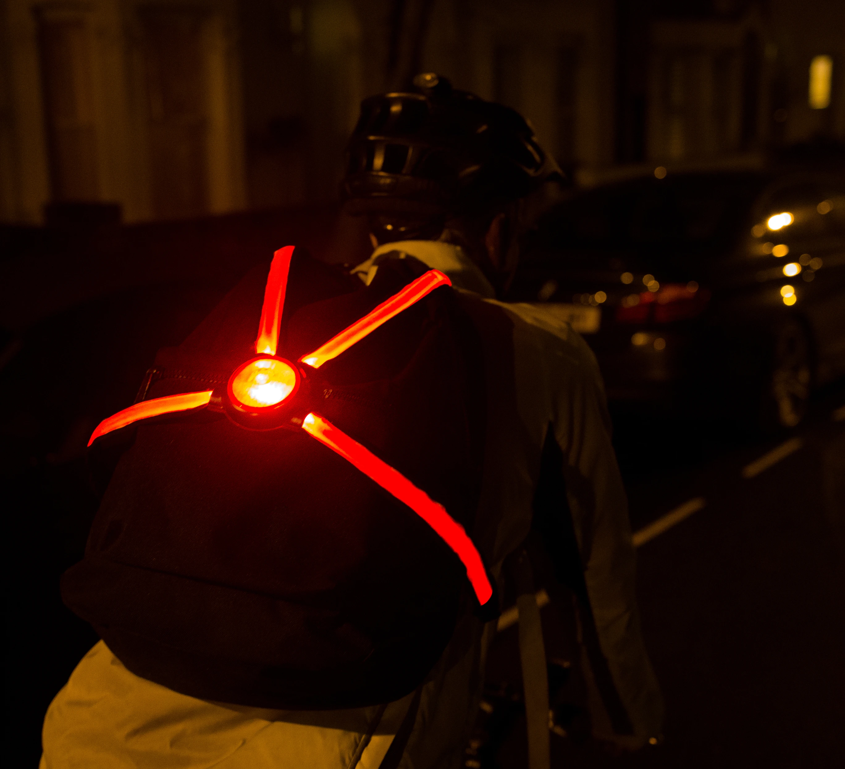 The Commuter X4 has multiple flash and fade settings