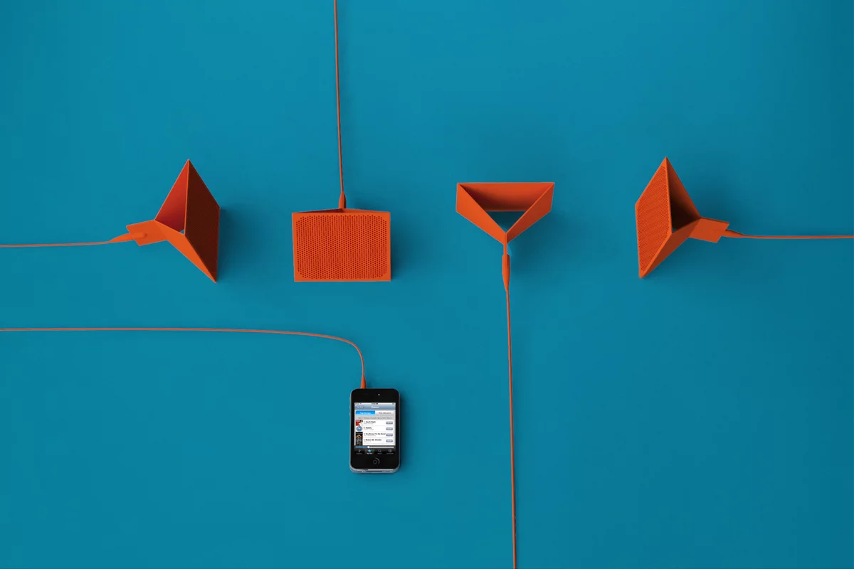 Though the proof of the pudding is in the listening, designaffairs claims that FLYM produces a "full and rich directional sound" - a claim that is at least matched by those made for film speaker technology