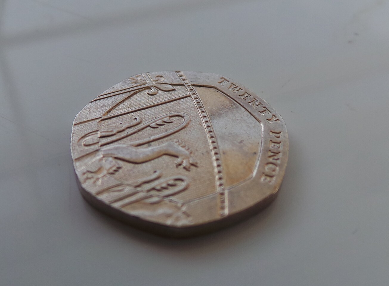 Macro shooting on the Samsung Galaxy Camera really lets you get in close