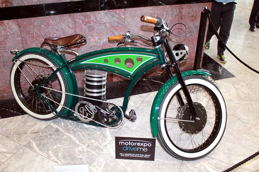 A B4 Bikes e-cruizer on display at London Motorexpo (Photo: Stu Robarts/Gizmag)