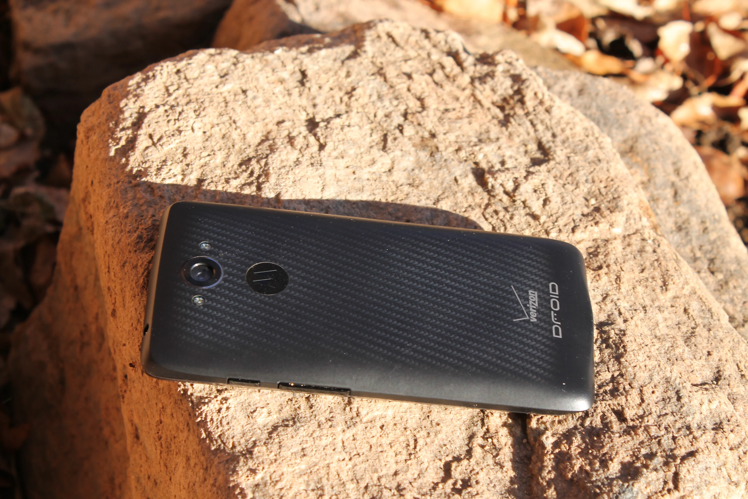 The back panel is reinforced with Kevlar (Photo: Eric Mack/Gizmag.com)