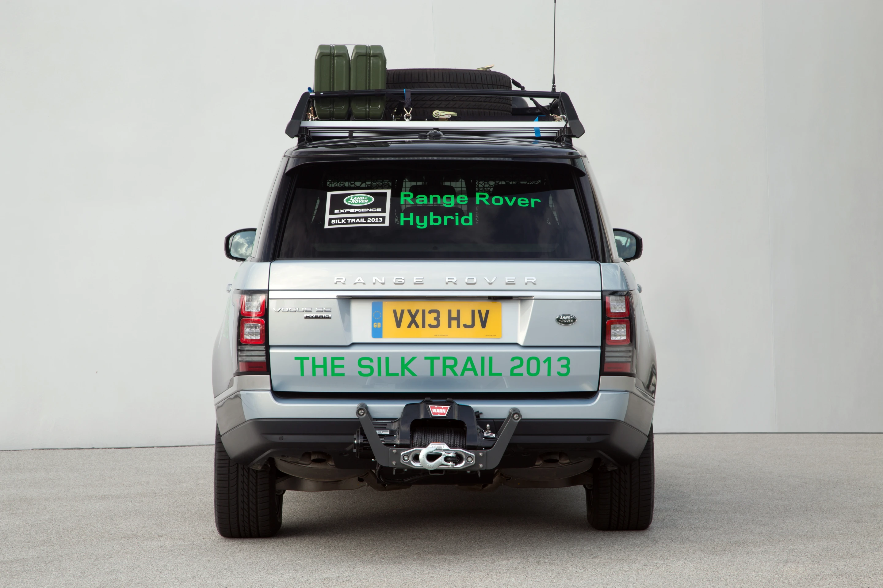 The Range Rover Hybrid has 335 hp and 516 kb-ft