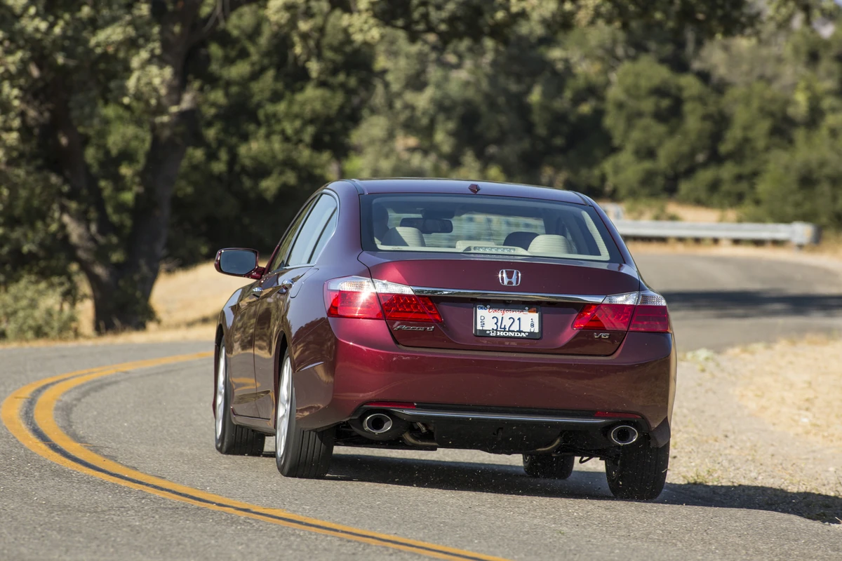 2013 Honda Accord is an IIHS Top Safety Pick+