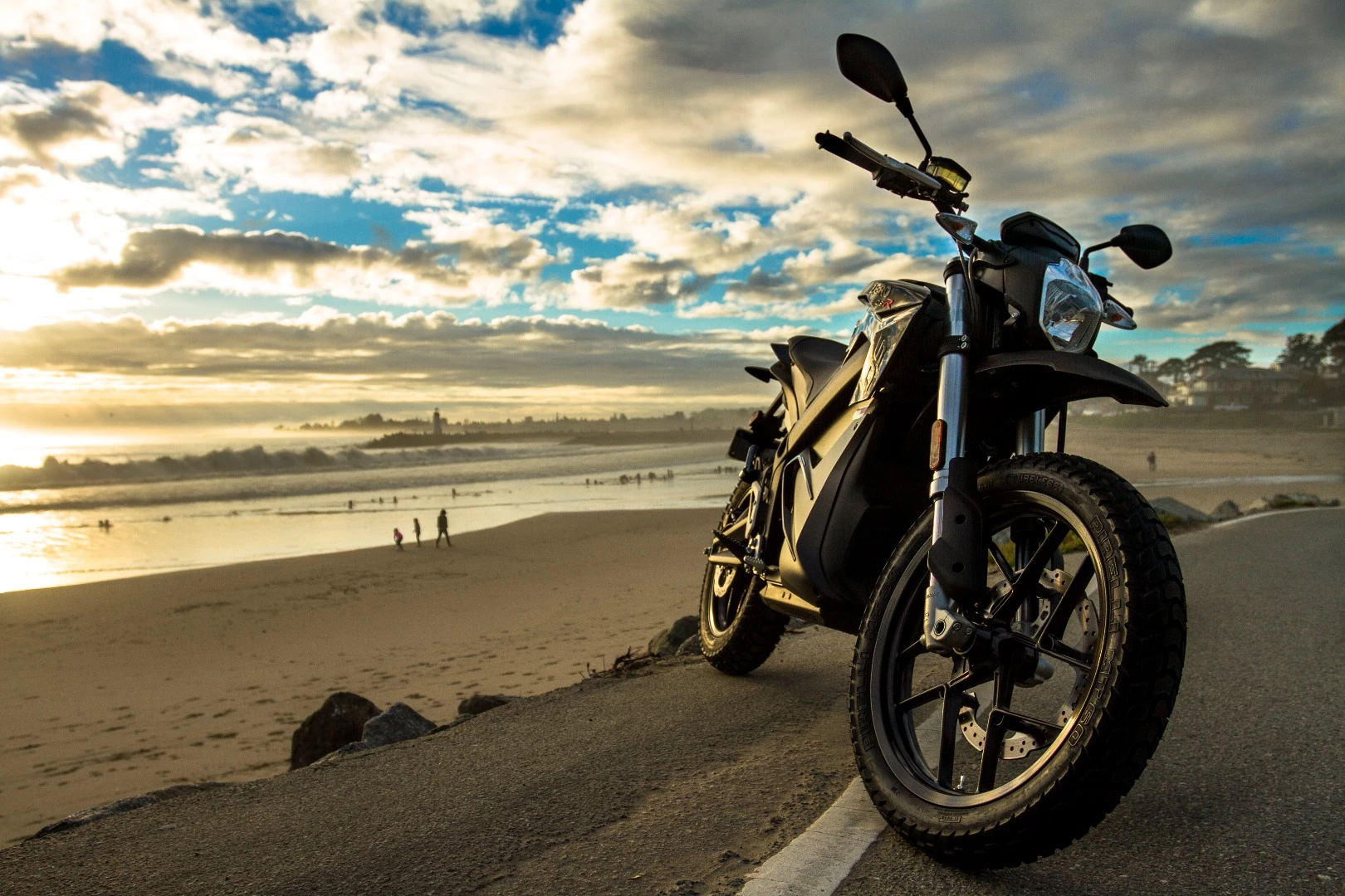 Zero Motorcycles 2016 DSR: sunset by the Santa Cruz coast