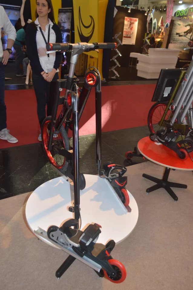 Those big, jointed legs convert skating into cycling