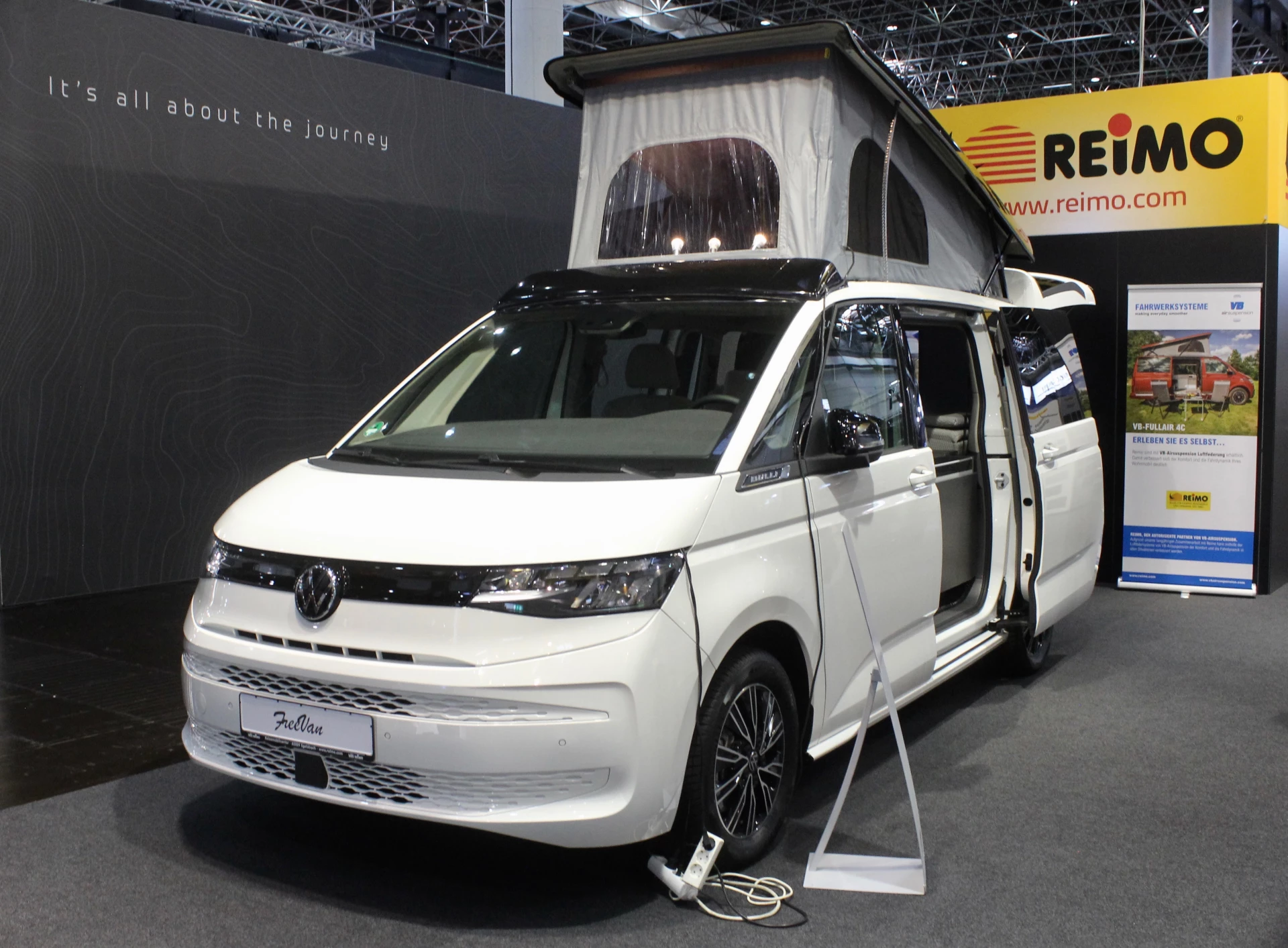VW Multivan California plug-in camper spreads wings as future smart RV