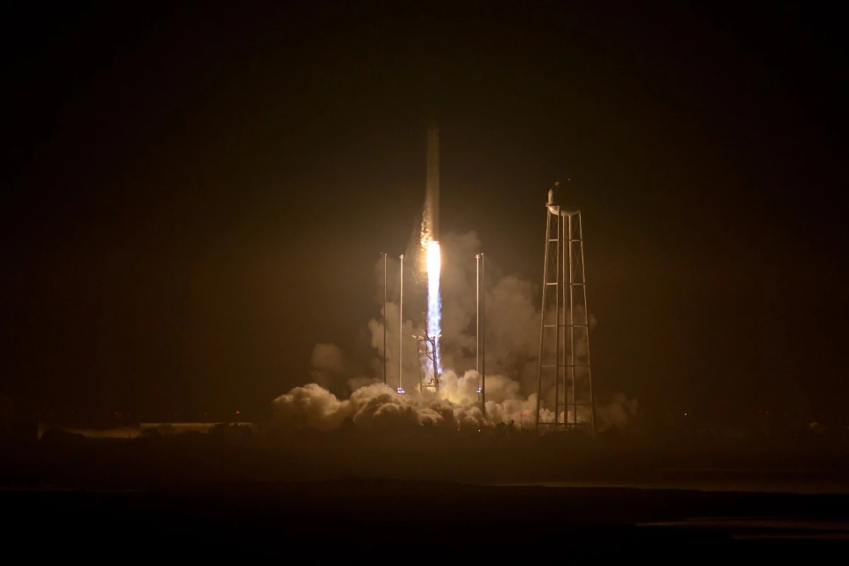 OA-5 lifting off from Wallops Island