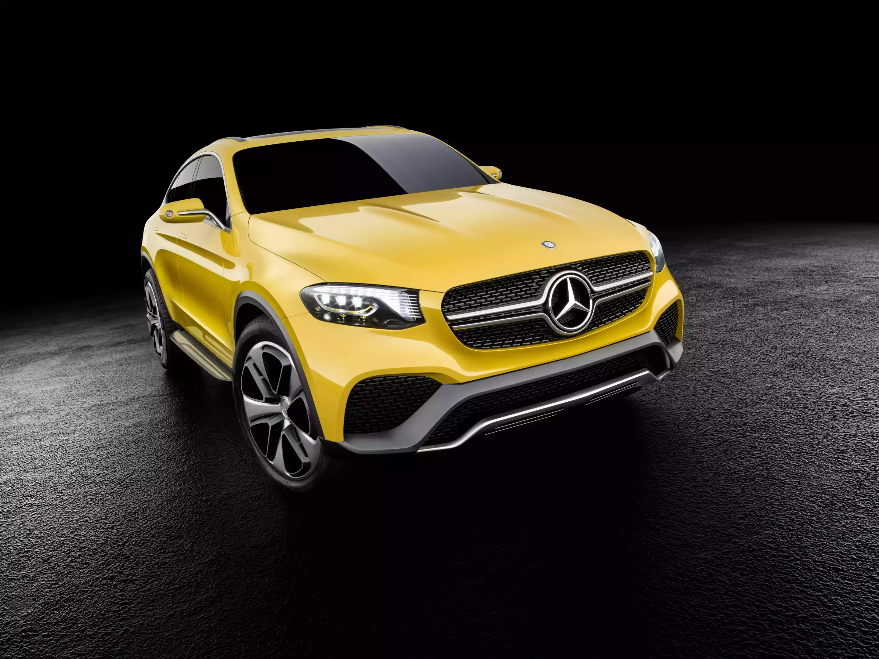 The Mercedes-Benz Concept GLC has a twin-blade radiator grille