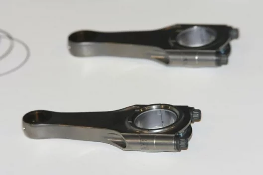 RC211V conrods