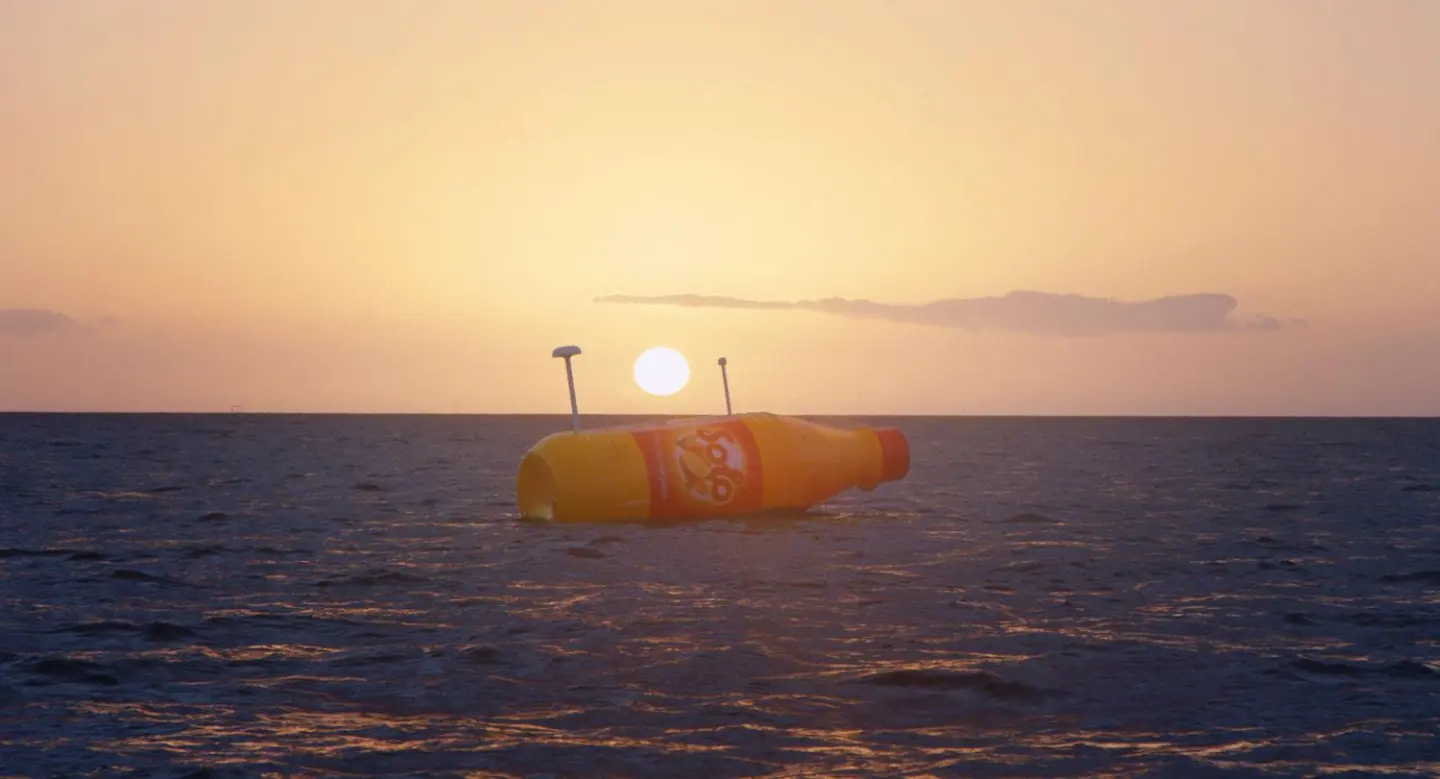 Solo, a soft drink company based in Norway, recently built an 8-meter (26-foot) tall replica soda bottle outfitted with solar panels, a camera, and tracking technology and set it adrift in the ocean