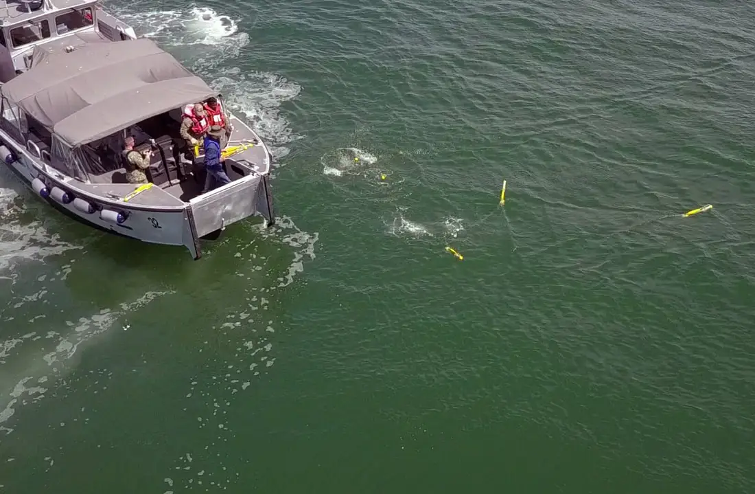 Aquabotix has unveiled SwarmDiver – swarming, swimming robots that can be controlled as one entity