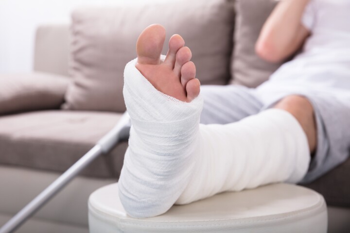 A novel "bone bandage" was able to regenerate damaged bone in mice