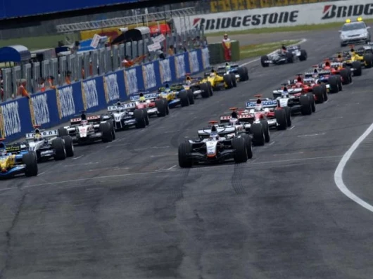 The starting grid and Raikkonen is just about to do a disappearing act.